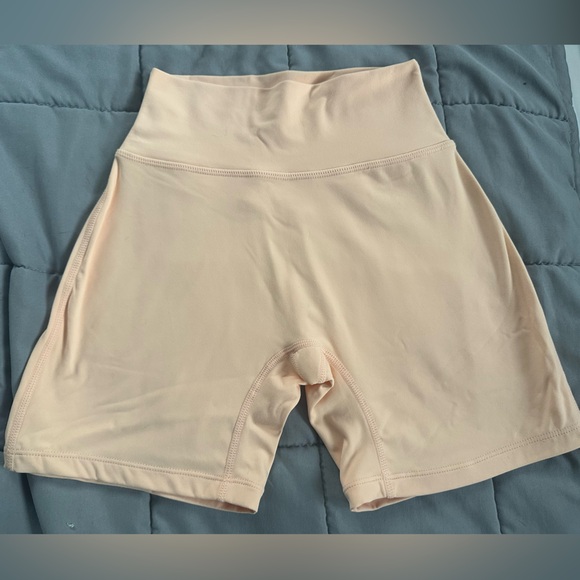 NWOT YOUNGLA BIKER SHORTS - Picture 4 of 7